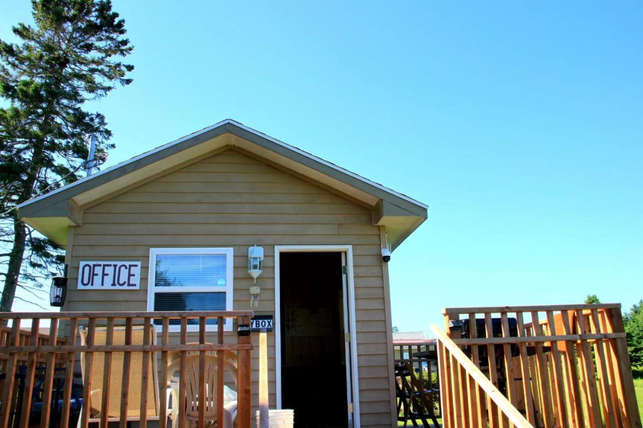 נורת' רוסטיקו Rustico Acres Cottages מראה חיצוני תמונה